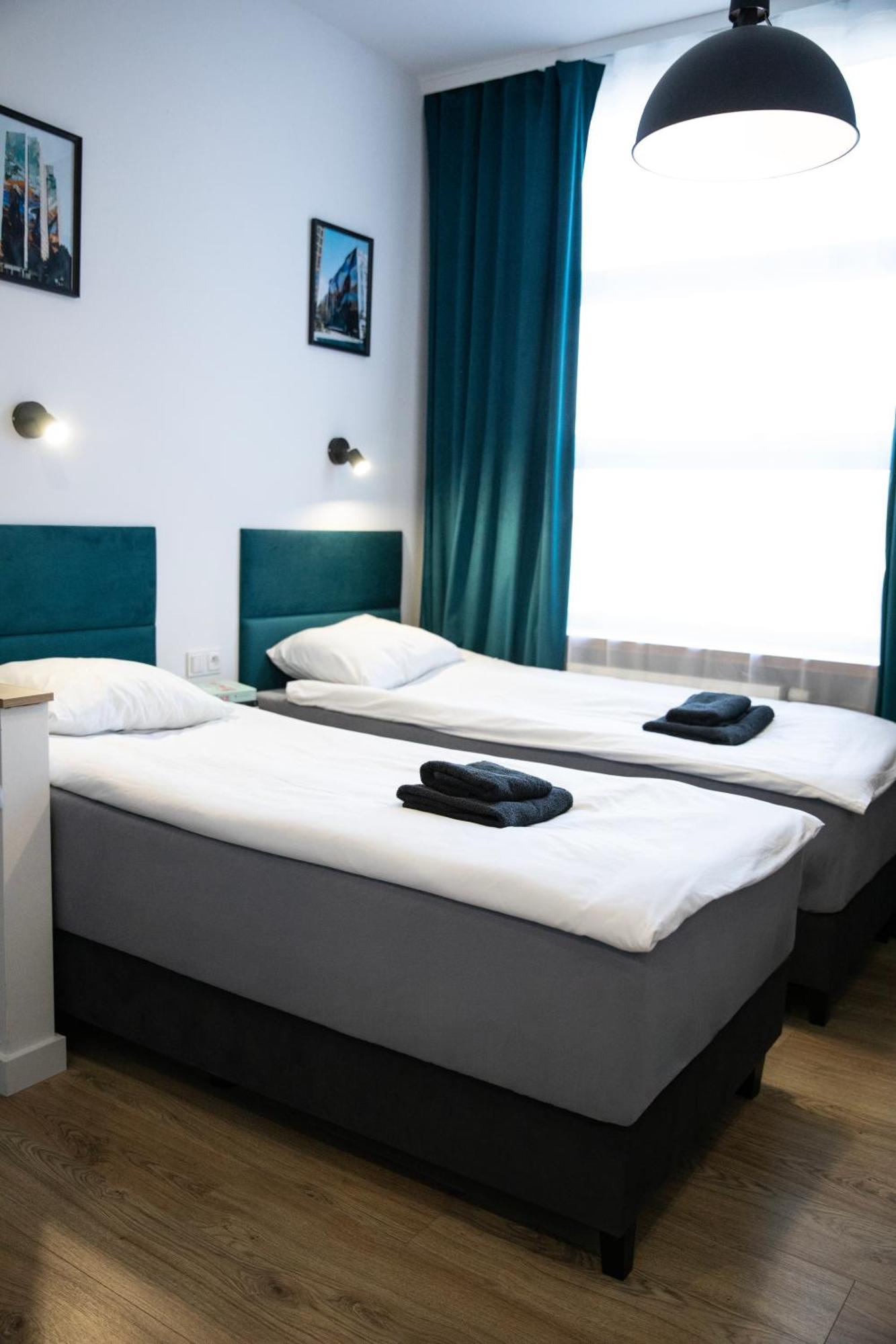 New Adler Bed & Breakfast Lodž Exteriér fotografie