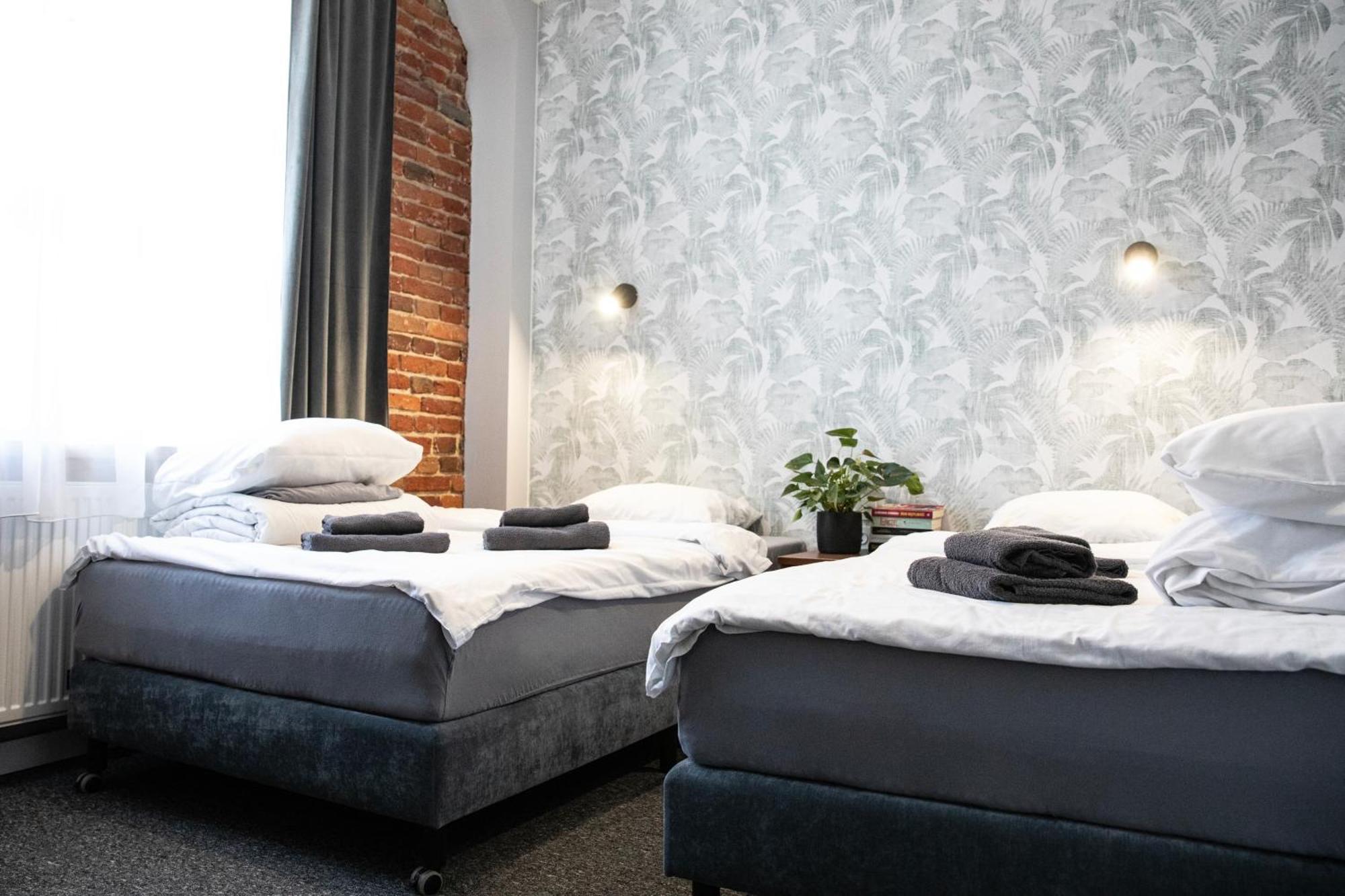New Adler Bed & Breakfast Lodž Exteriér fotografie