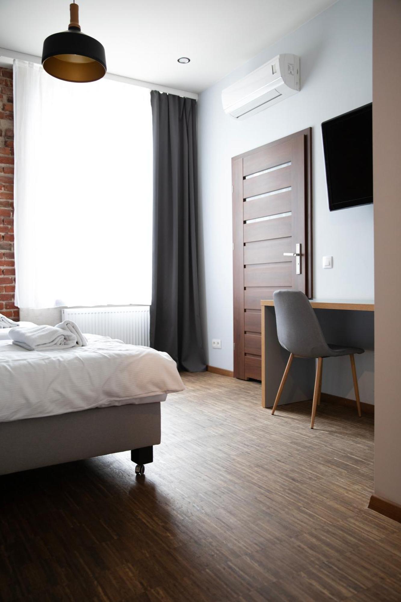 New Adler Bed & Breakfast Lodž Exteriér fotografie